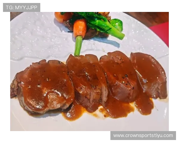 东契奇赛前吃三块牛排配红酒，这自律我学不来