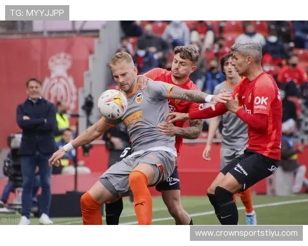 德雷克斯勒突破罚球线效率提升显著 拉开与同期锋线对手差距